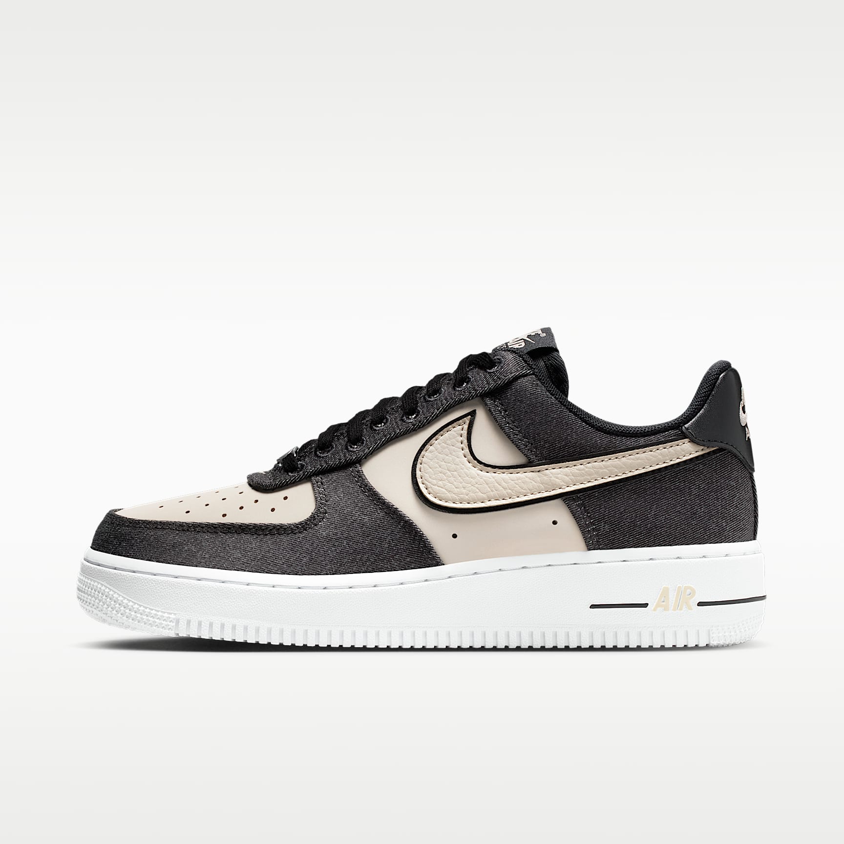 Nike Air Force 1 '07 SE Women's Shoes. Nike ID
